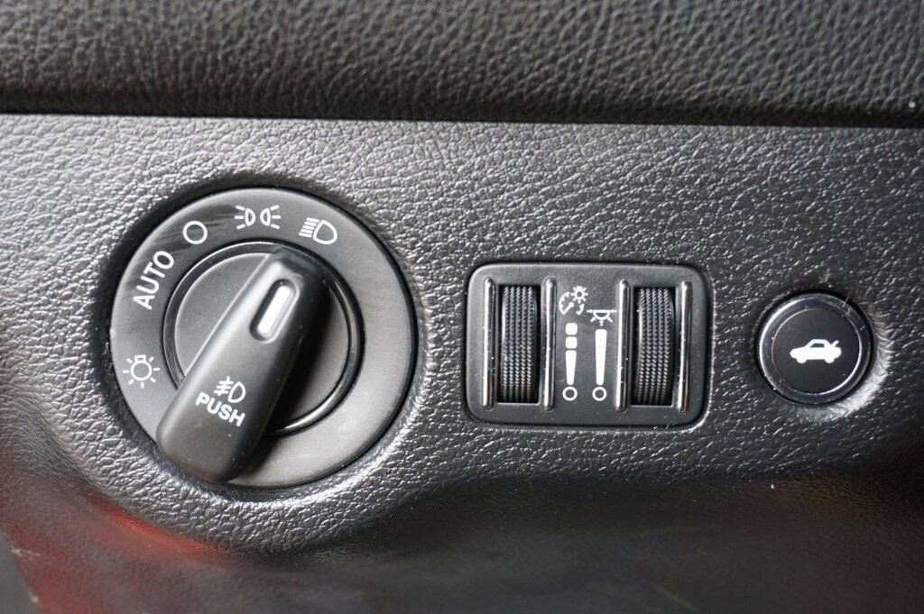 Used 2022 Dodge Challenger GT w/ Driver Convenience Group image 26