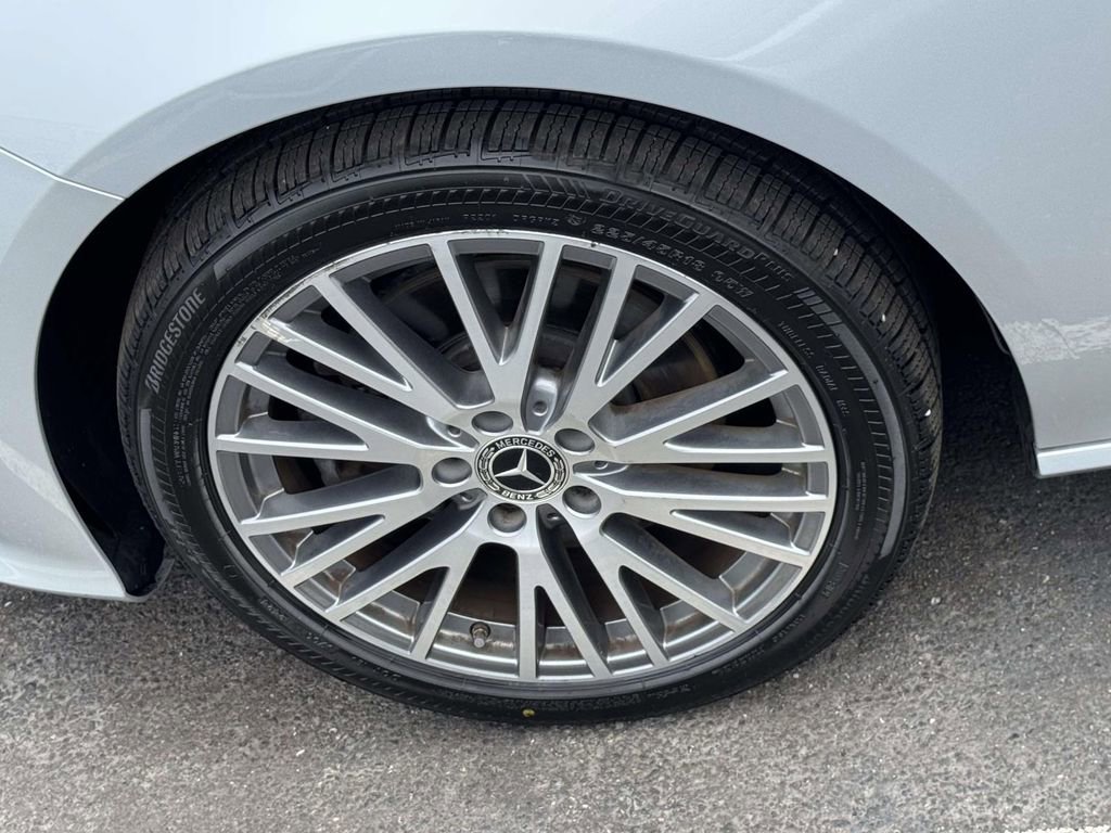 Used 2021 Mercedes-Benz CLA 250 4MATIC image 7