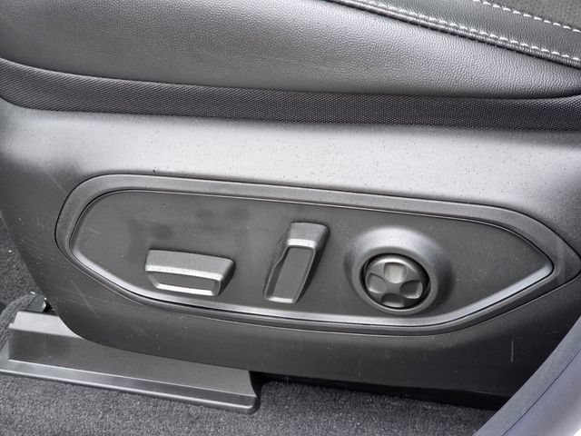 New 2026 Jeep Grand Cherokee Altitude RWD image 15