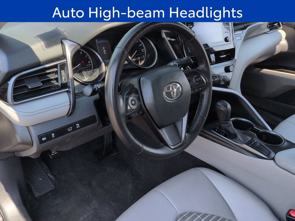 Used 2024 Toyota Camry SE FWD image 11