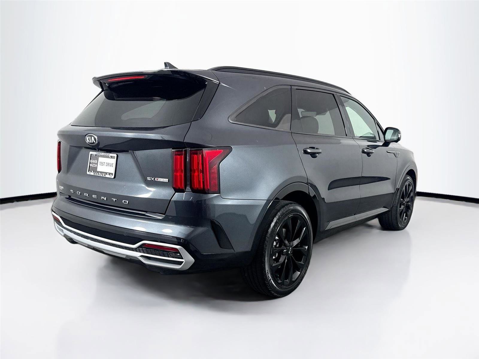 Used 2021 Kia Sorento SX FWD image 2