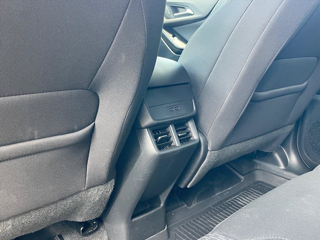 Used 2026 Chevrolet Equinox LT w/ LPO, Floor Liner Package AWD/4WD image 24