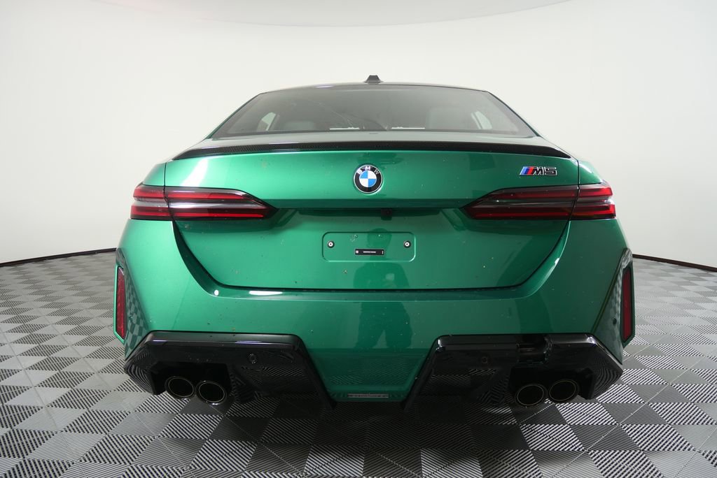 New 2026 BMW M5 w/ Carbon Package image 4