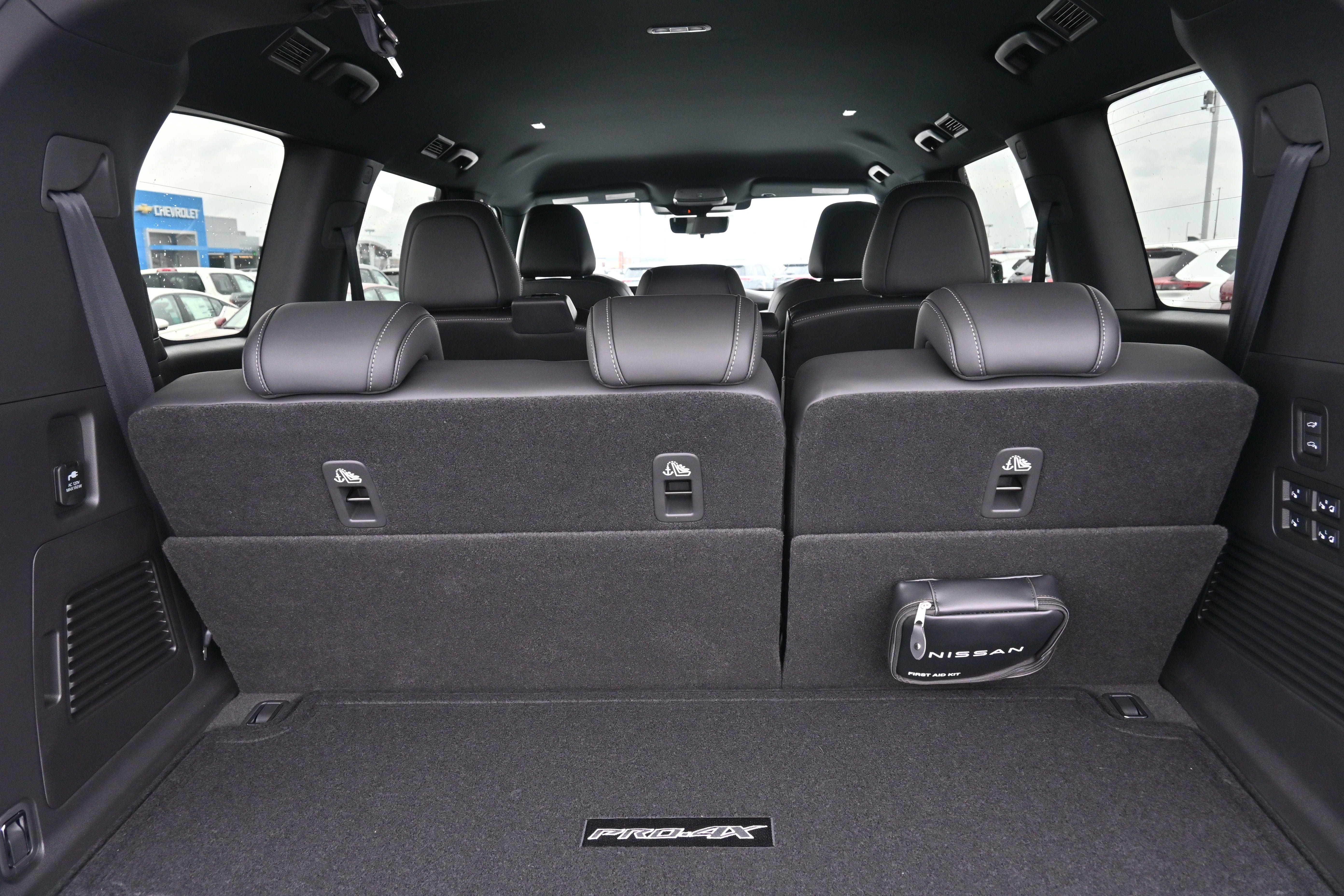 New 2025 Nissan Armada PRO-4X AWD/4WD image 13