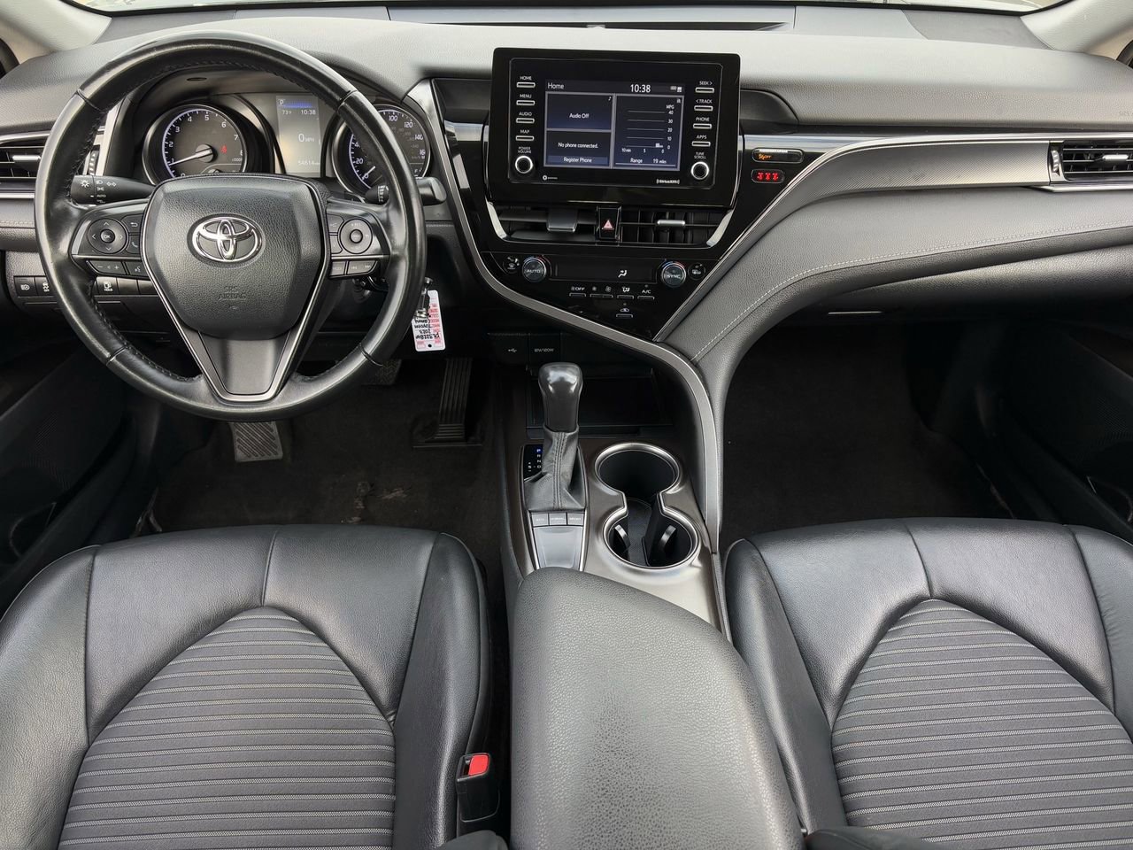 Used 2023 Toyota Camry SE image 12