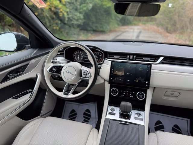 Used 2024 Jaguar F-PACE R-Dynamic S AWD/4WD image 28