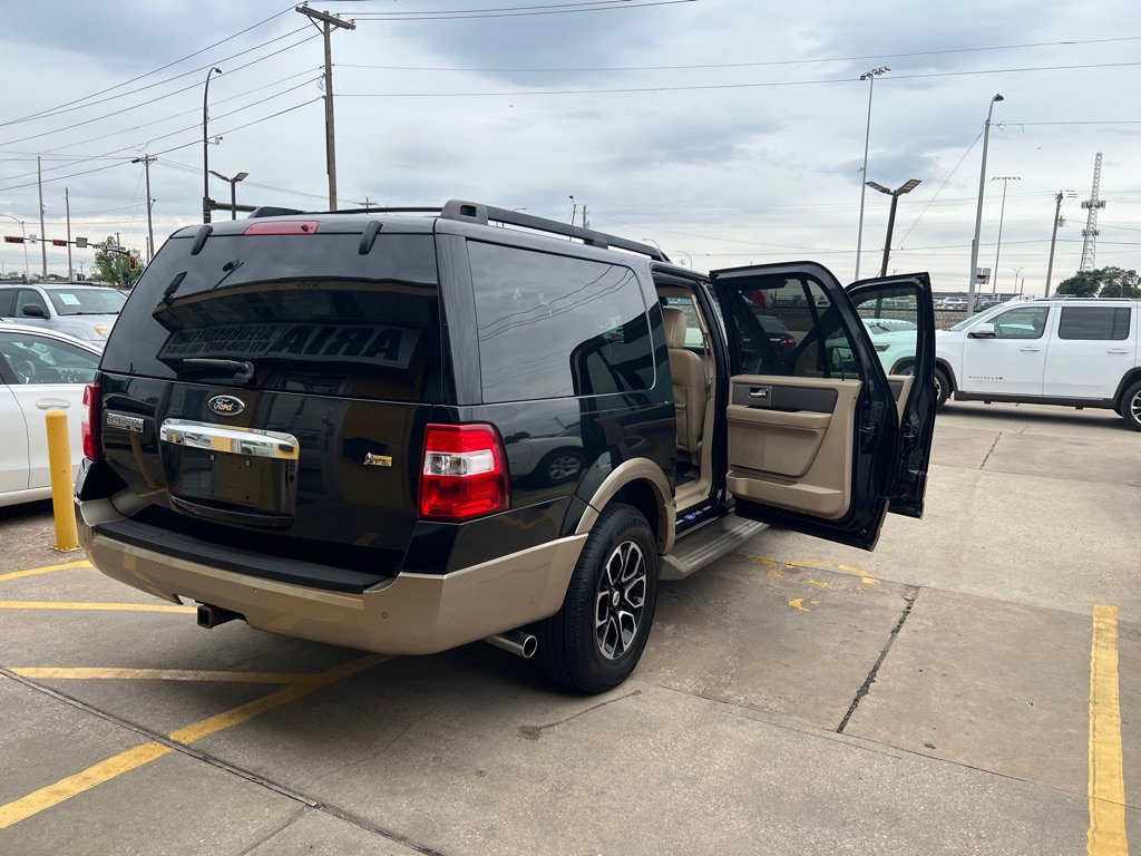Used 2014 Ford Expedition EL XLT w/ Equipment Group 202A AWD/4WD image 11