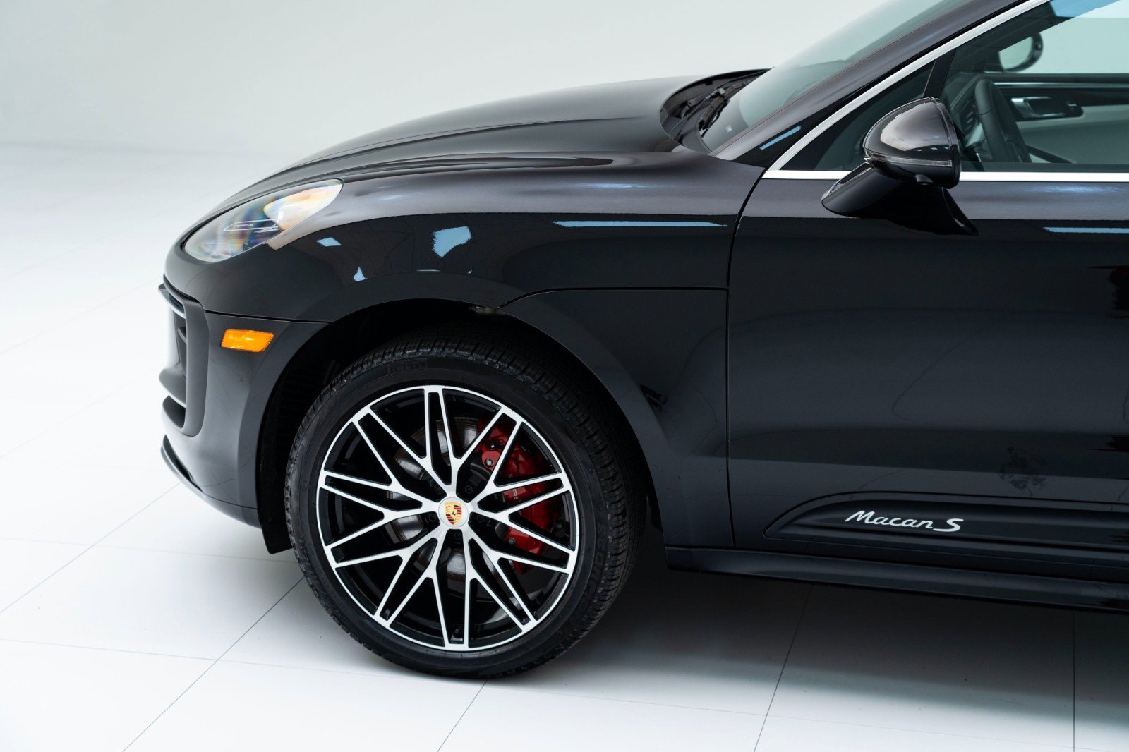 New 2025 Porsche Macan S image 11