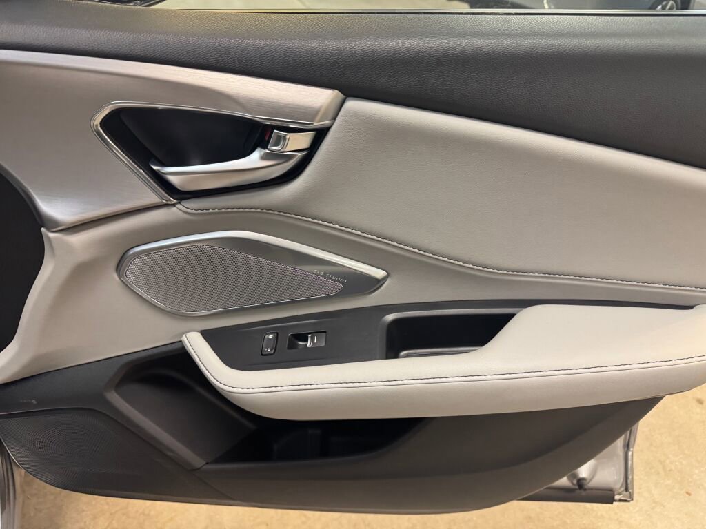 Certified 2023 Acura RDX AWD w/ Technology Package image 32