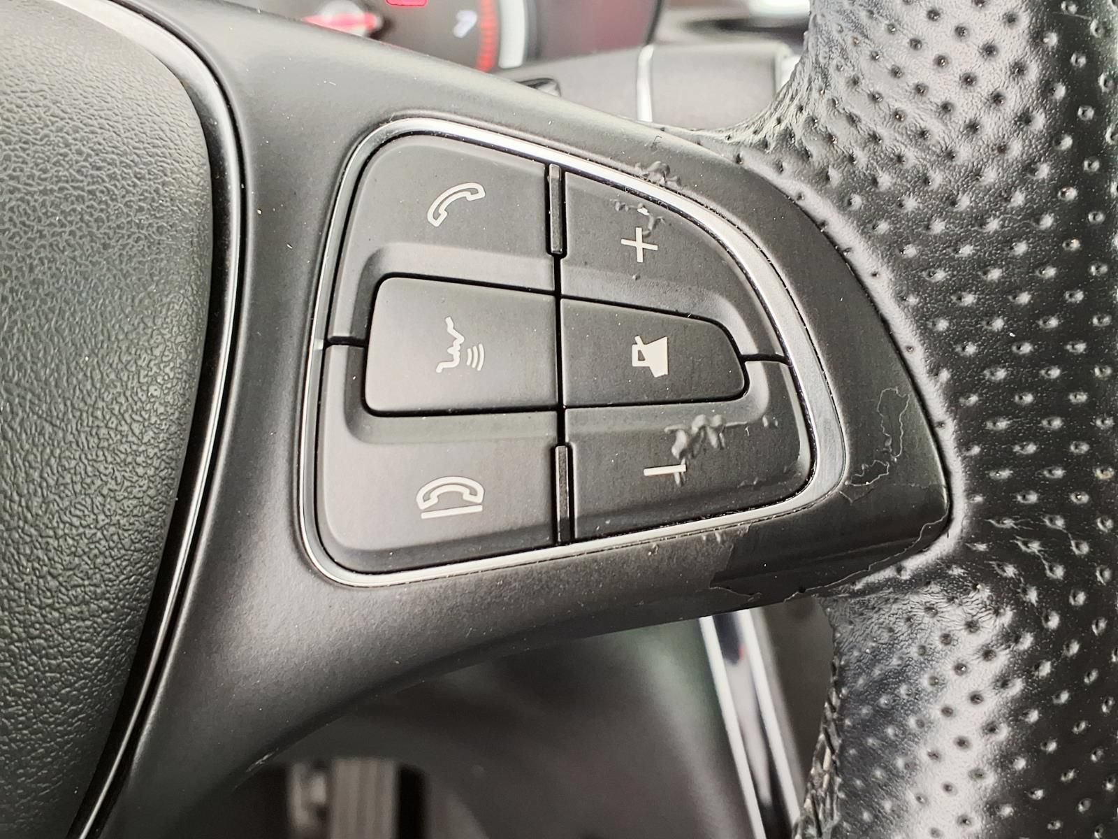 Used 2016 Mercedes-Benz GLC 300 image 21