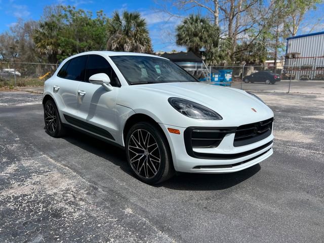 Used 2023 Porsche Macan Base image 87