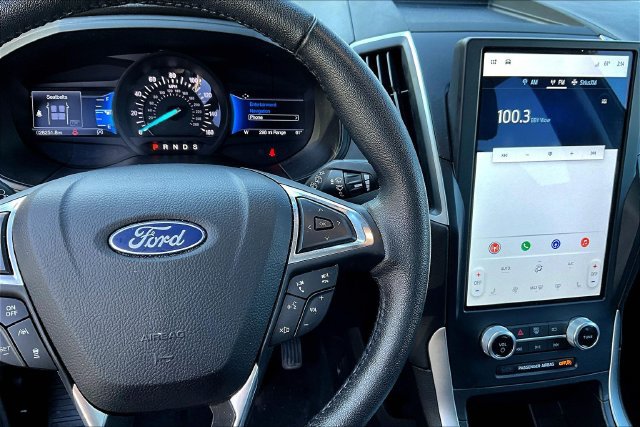 Used 2022 Ford Edge SEL AWD/4WD image 12