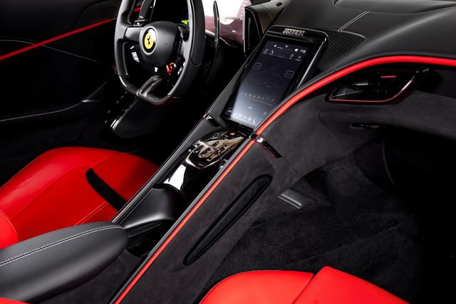 Used 2024 Ferrari Roma RWD image 52