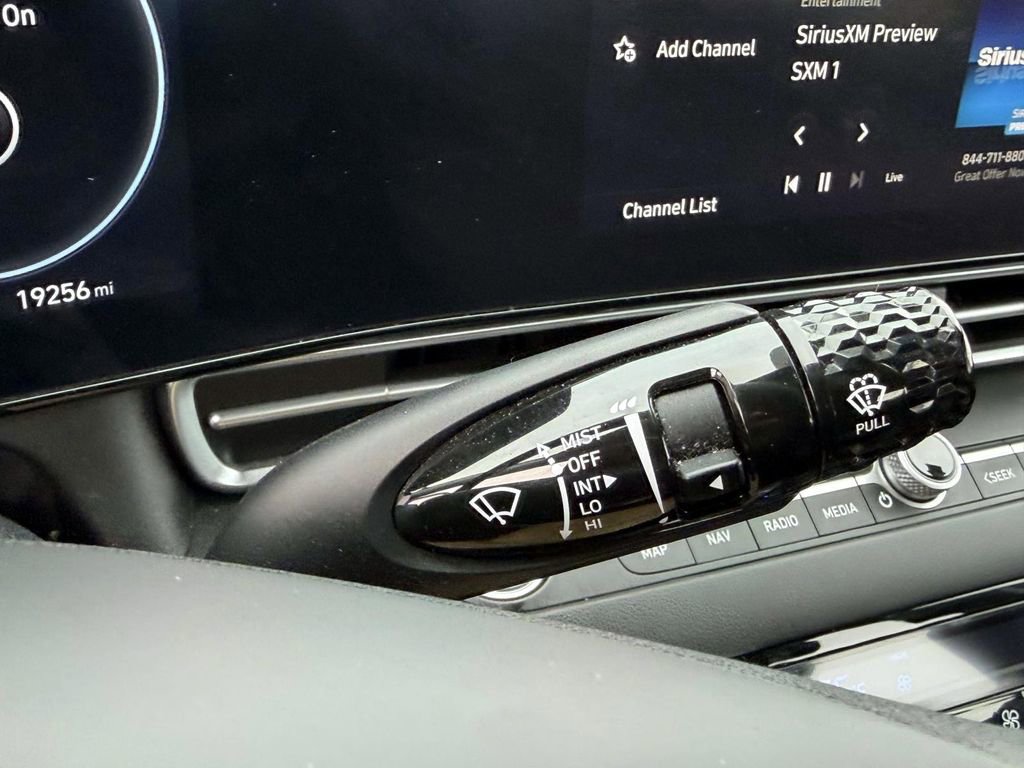 Certified 2023 Hyundai Elantra SEL w/ Convenience Package FWD image 33