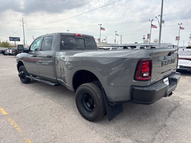 New 2027 RAM 3500 Tradesman AWD/4WD image 4