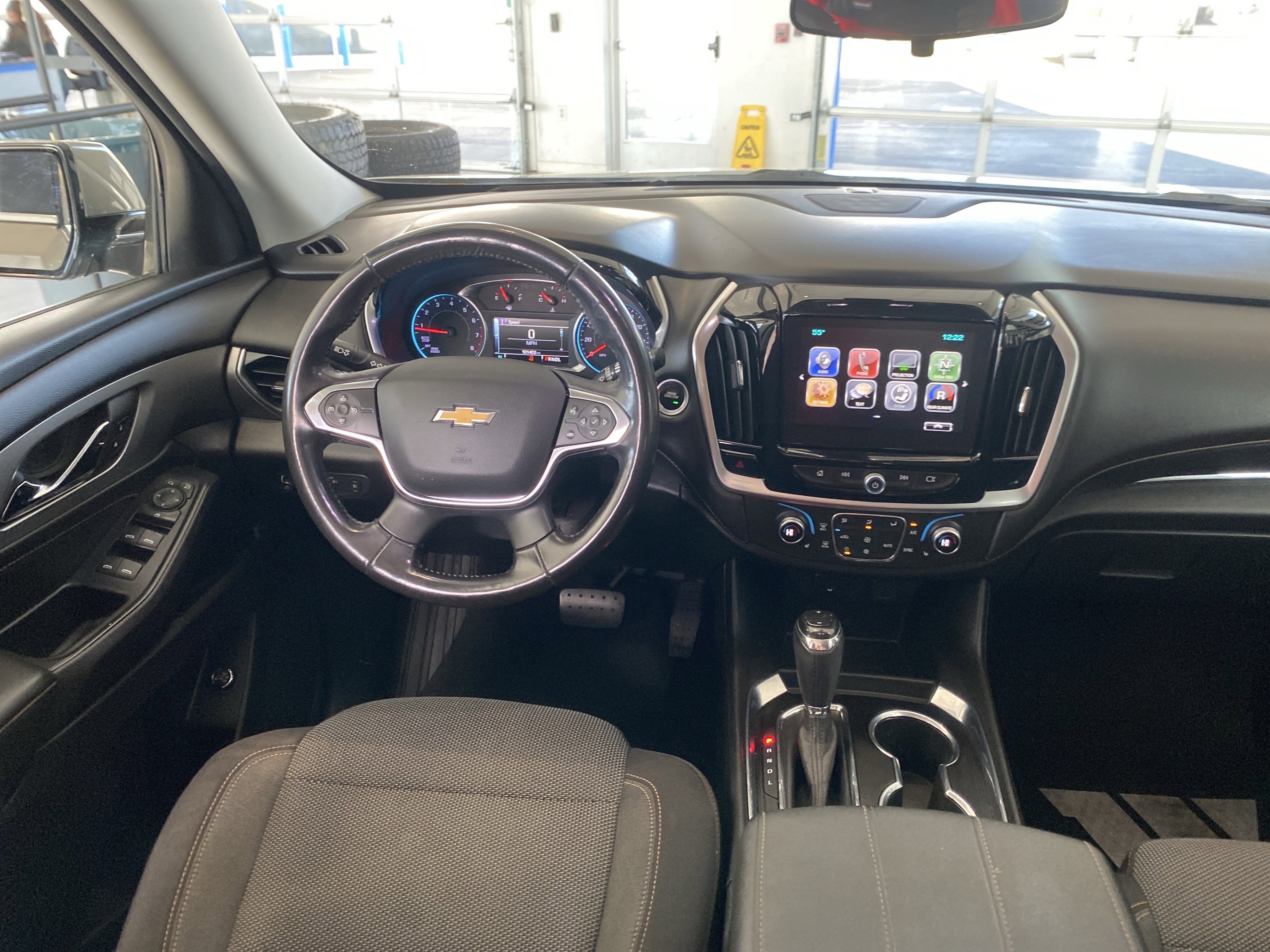 Used 2018 Chevrolet Traverse LT image 26