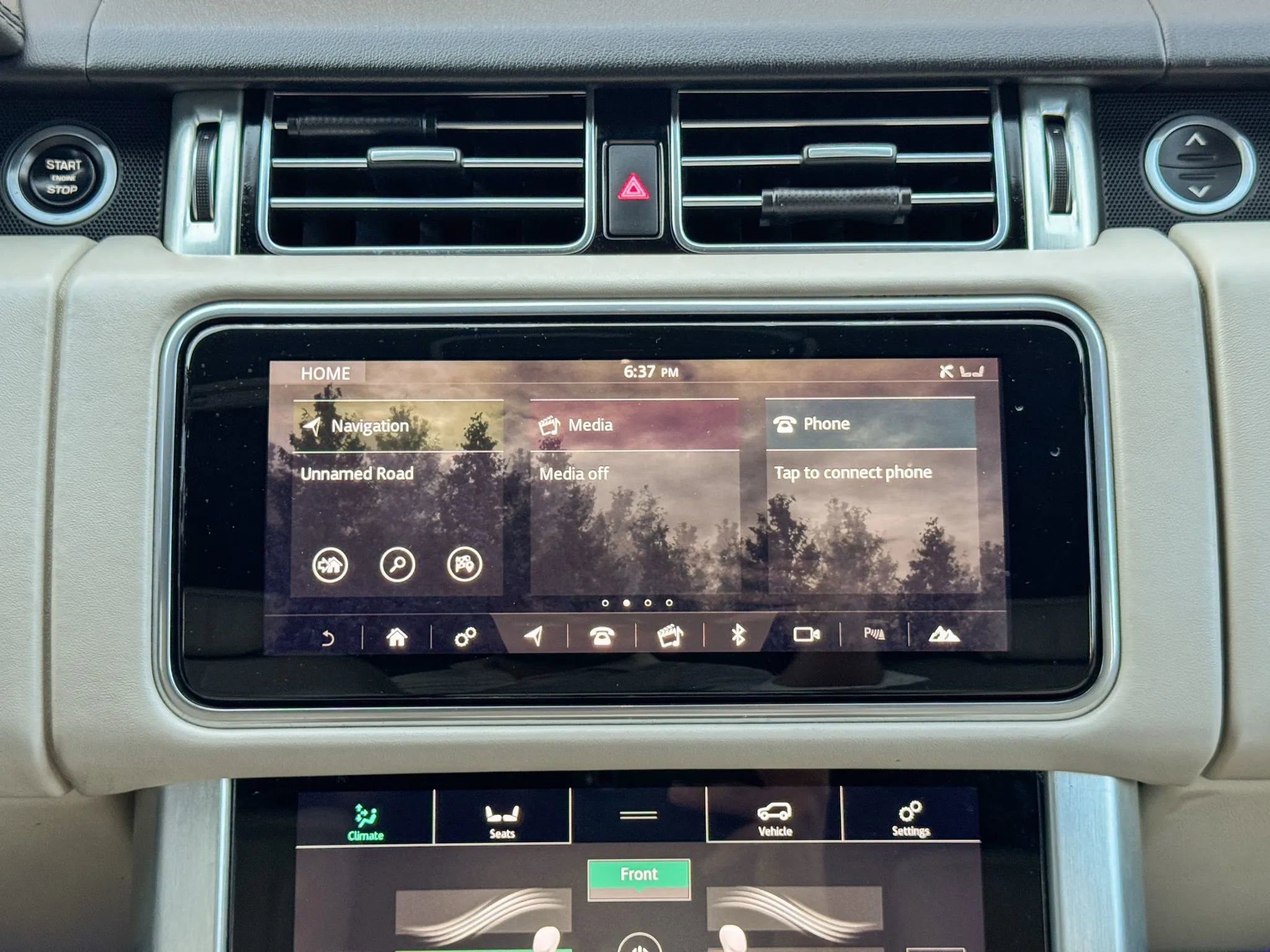 Used 2019 Land Rover Range Rover Supercharged image 35