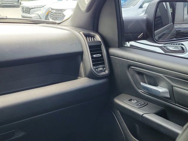 Used 2022 RAM 1500 Tradesman AWD/4WD image 4