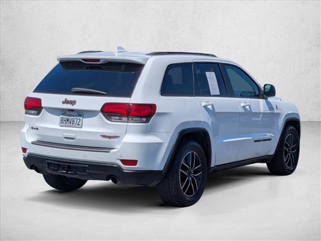 Used 2019 Jeep Grand Cherokee Trailhawk w/ Trailhawk Luxury Group AWD/4WD image 5
