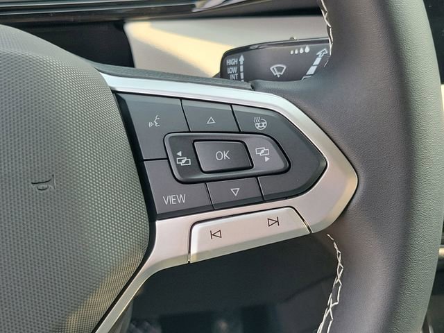 New 2025 Volkswagen Taos S image 10