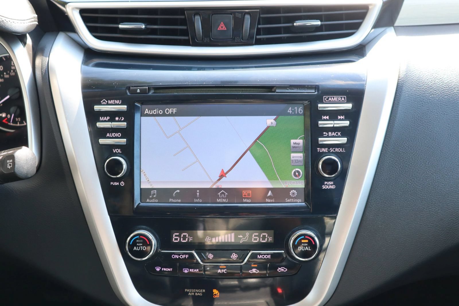 Used 2015 Nissan Murano SL w/ SL Technology Package FWD image 22