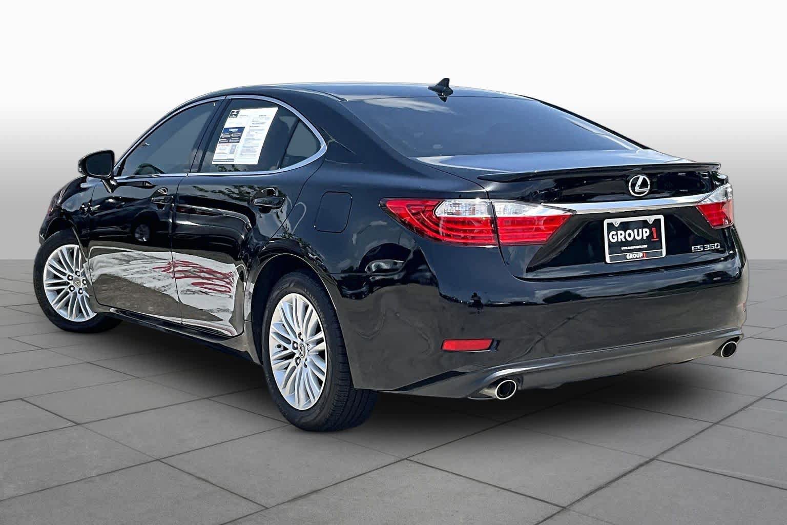 Used 2014 Lexus ES 350 w/ Luxury Package FWD image 10