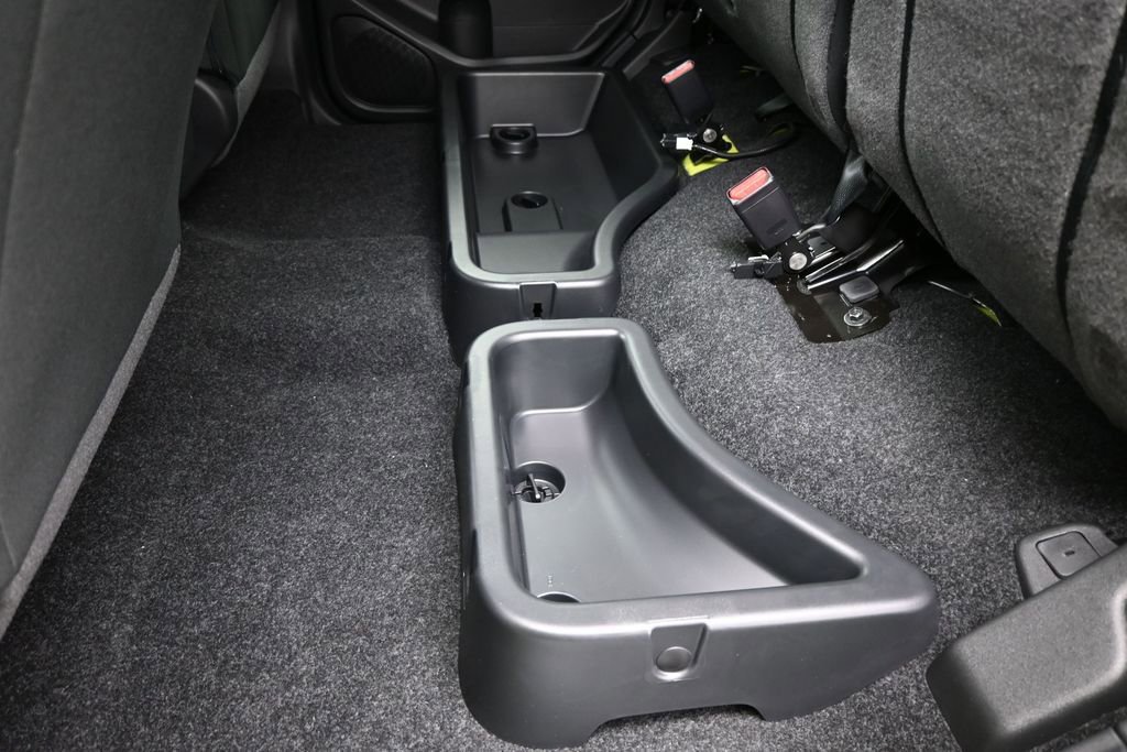New 2026 Nissan Frontier PRO-4X w/ Pro-4x Convenience Package AWD/4WD image 12