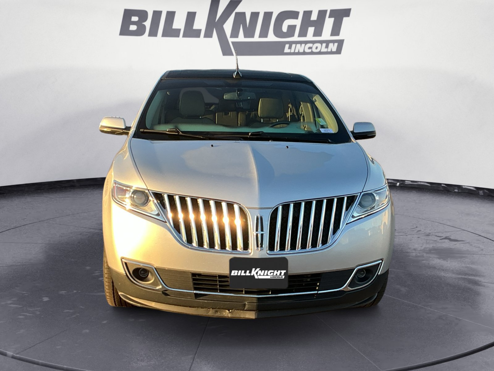 Used 2013 Lincoln MKX FWD image 8