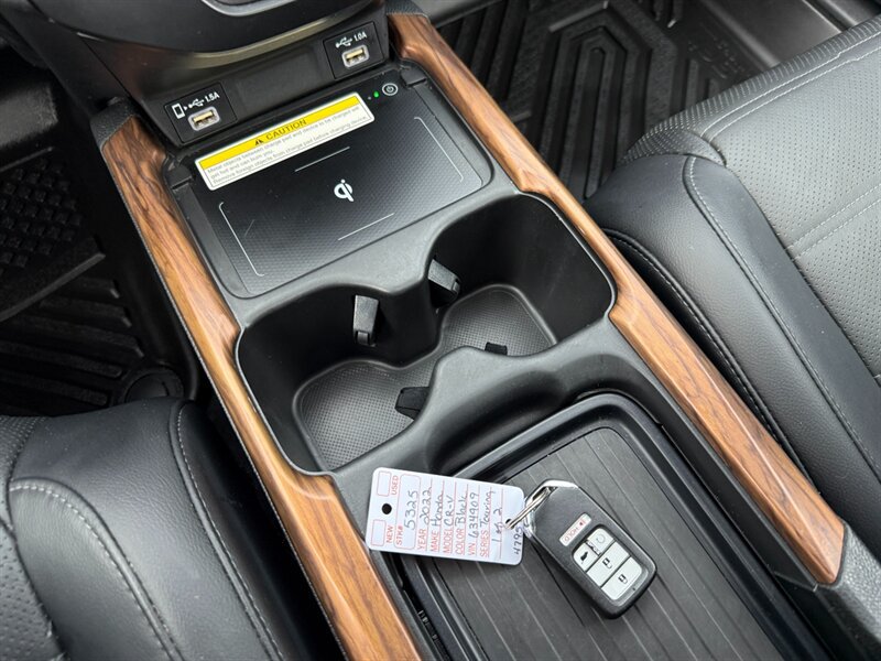 Used 2022 Honda CR-V Touring image 20