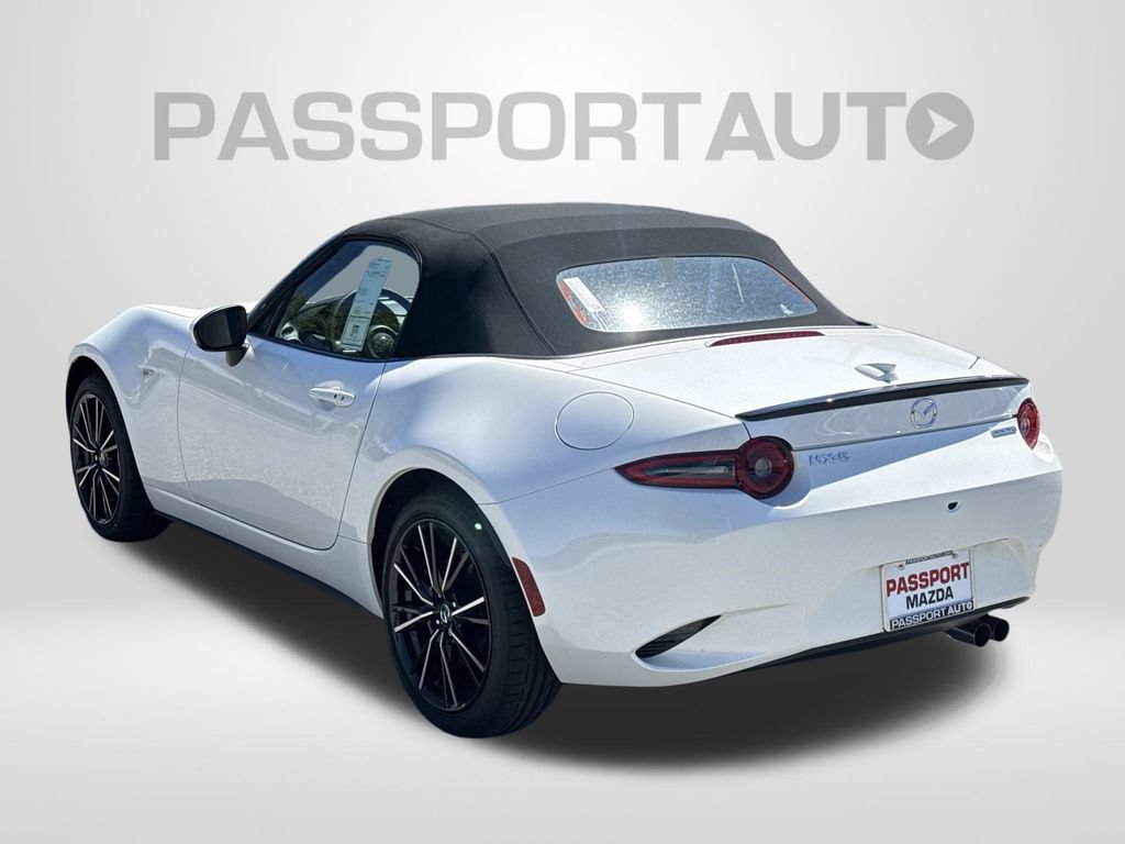 New 2026 MAZDA MX-5 Miata Grand Touring RWD image 2