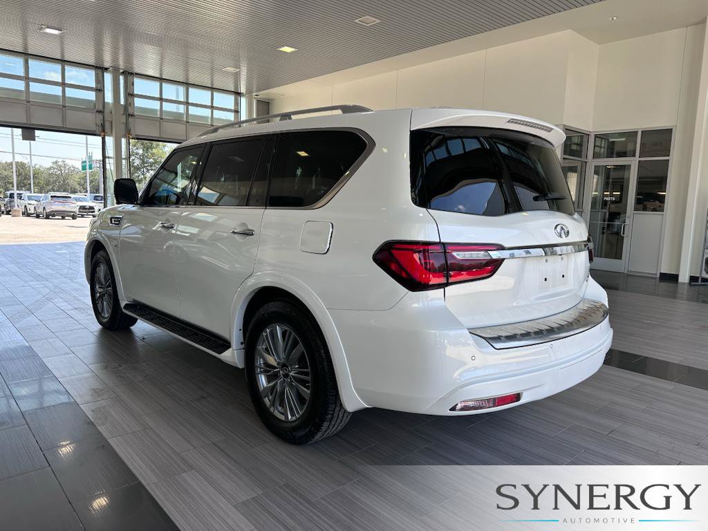 Used 2018 INFINITI QX80 4WD w/ Driver Assistance Package image 11