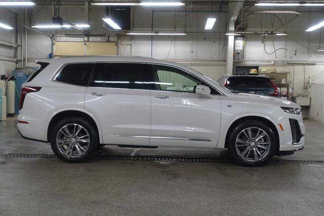 New 2025 Cadillac XT6 Premium Luxury w/ Technology Package image 8