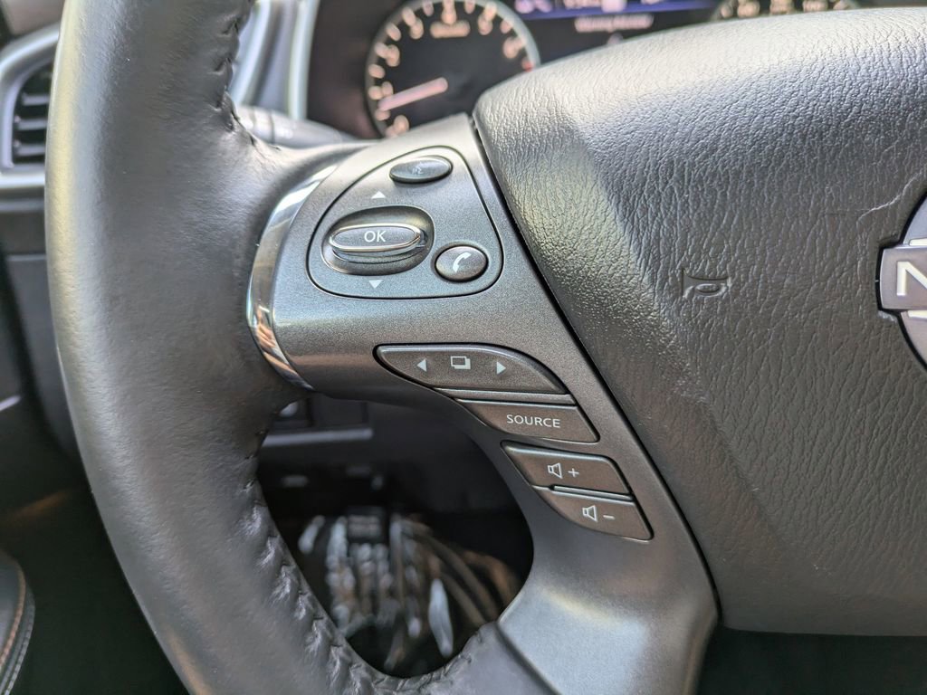 Used 2023 Nissan Murano Platinum w/ Cargo Package FWD image 30