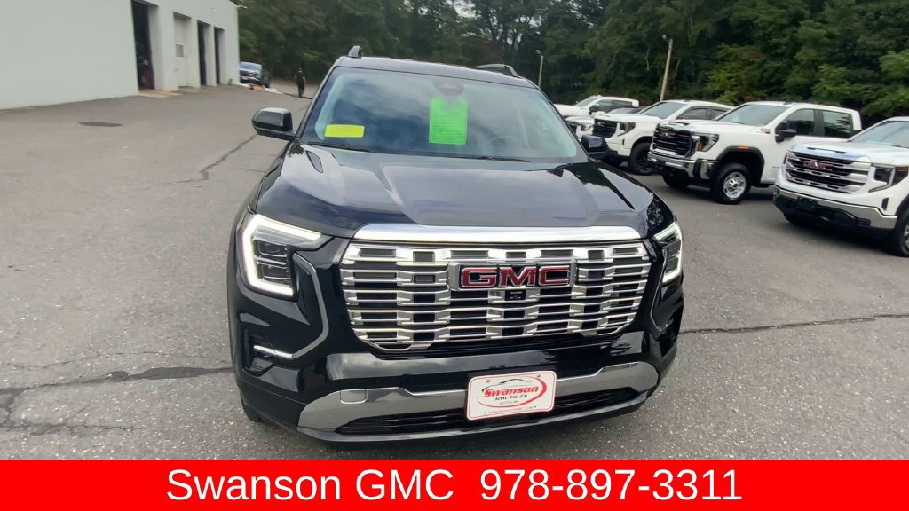 Certified 2026 GMC Terrain Denali w/ LPO, Floor Liner Package AWD/4WD image 3
