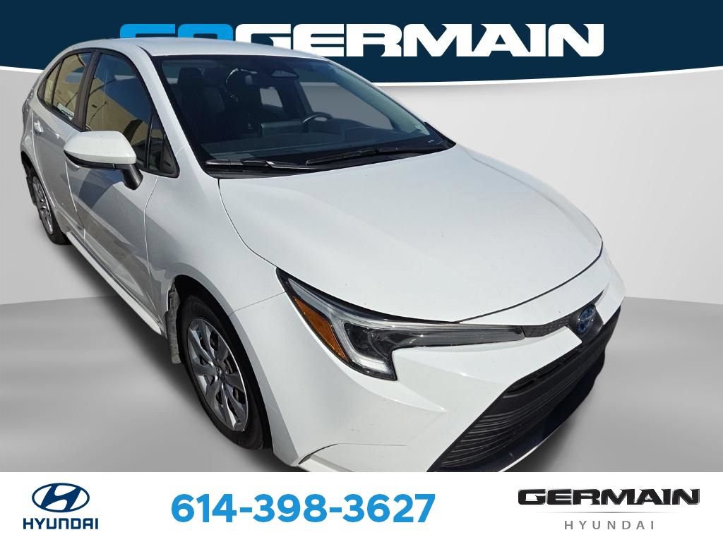 Used 2023 Toyota Corolla LE