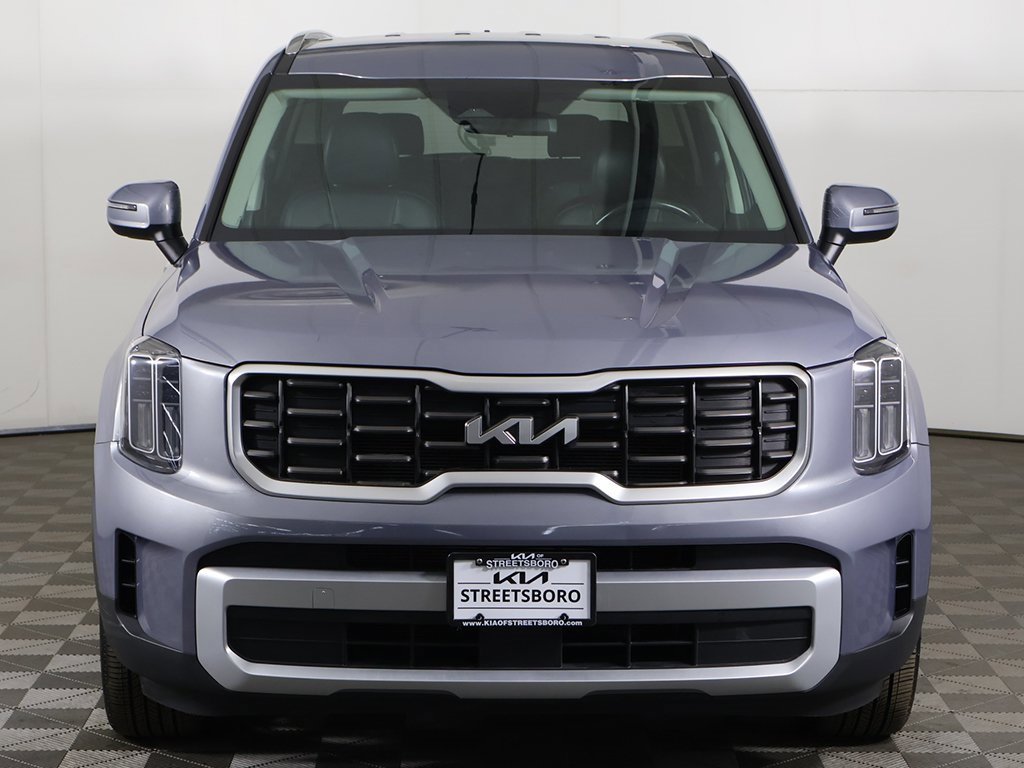 Used 2023 Kia Telluride S image 12