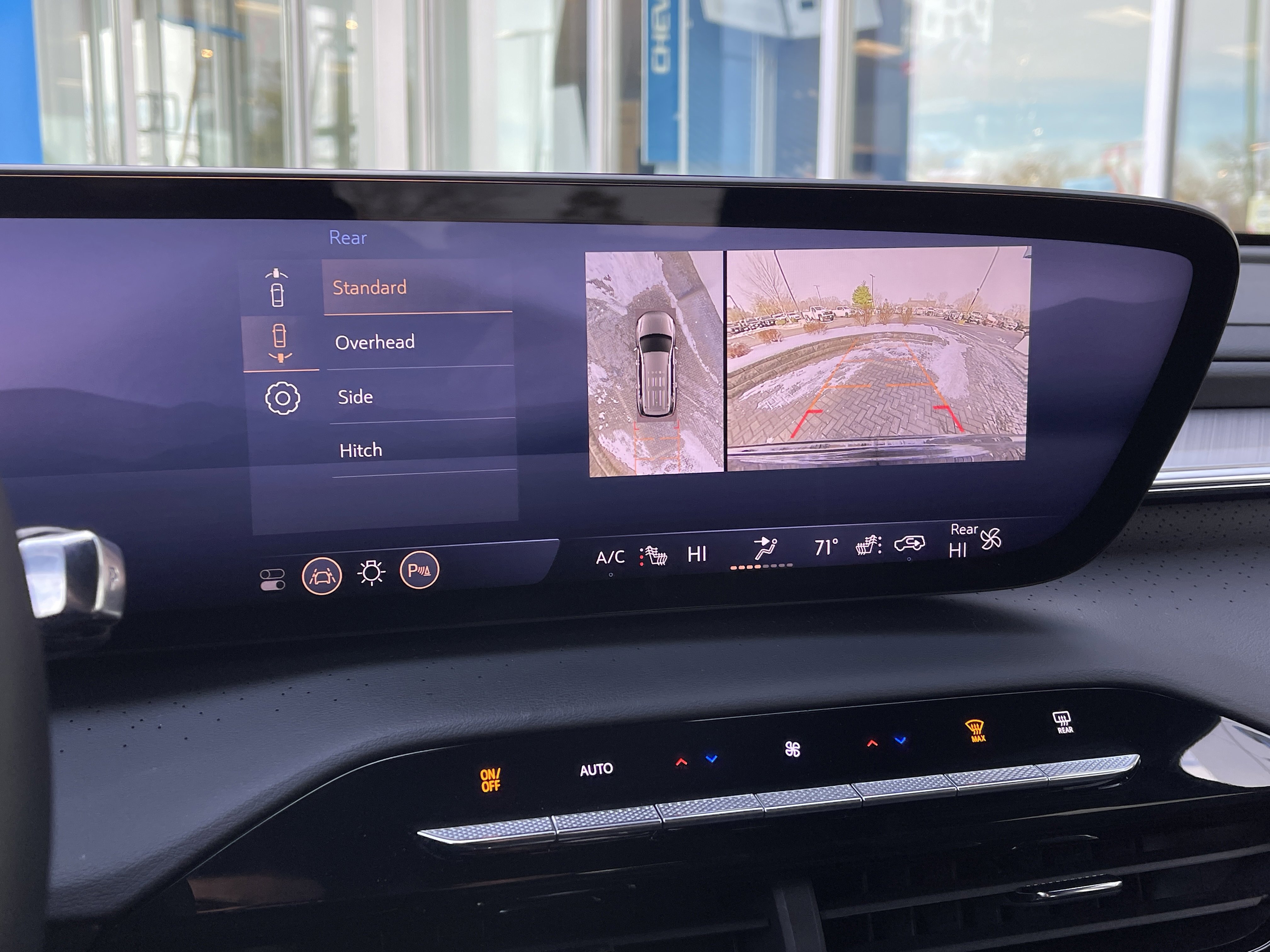 Used 2025 Buick Enclave Avenir w/ Super Cruise Package image 34