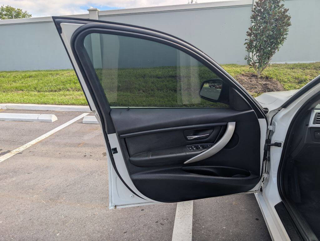 Used 2012 BMW 328i Sedan image 5