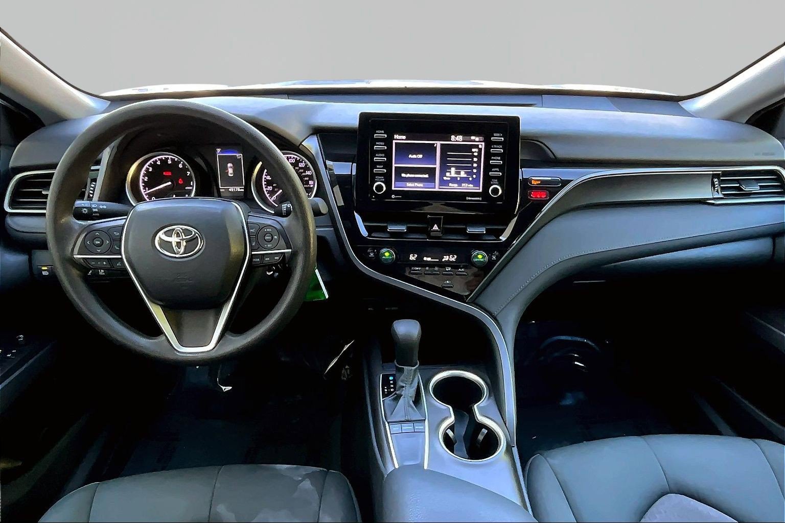 Used 2023 Toyota Camry LE FWD image 7
