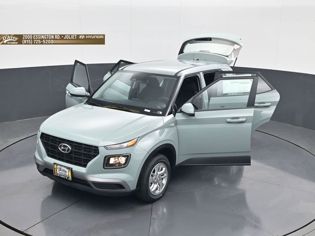 New 2026 Hyundai Venue SE FWD image 30