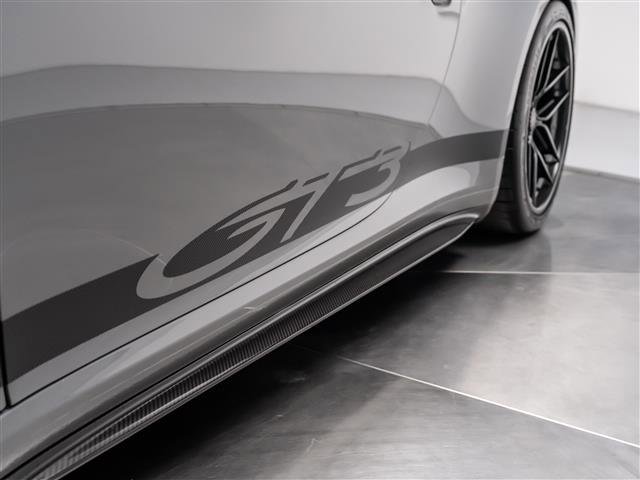Used 2022 Porsche 911 GT3 RWD image 39