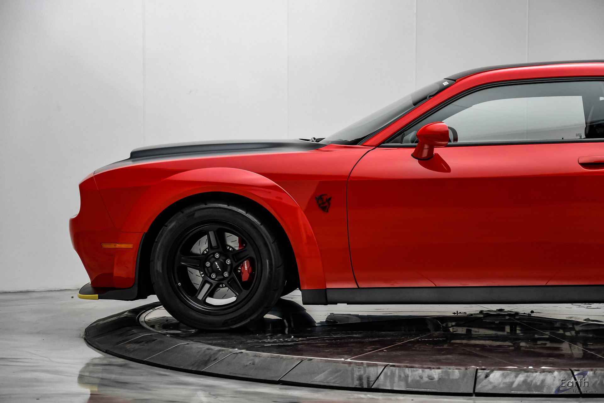 Used 2018 Dodge Challenger SRT Demon RWD image 9