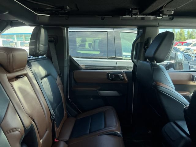 Used 2023 Ford Bronco Outer Banks w/ Sasquatch Package AWD/4WD image 13
