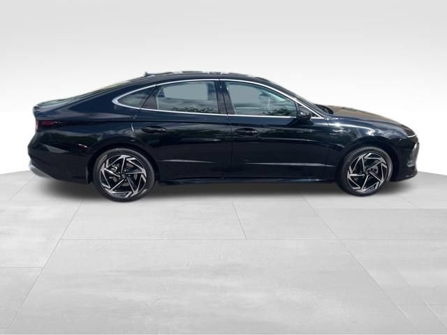 New 2026 Hyundai Sonata SEL FWD image 8