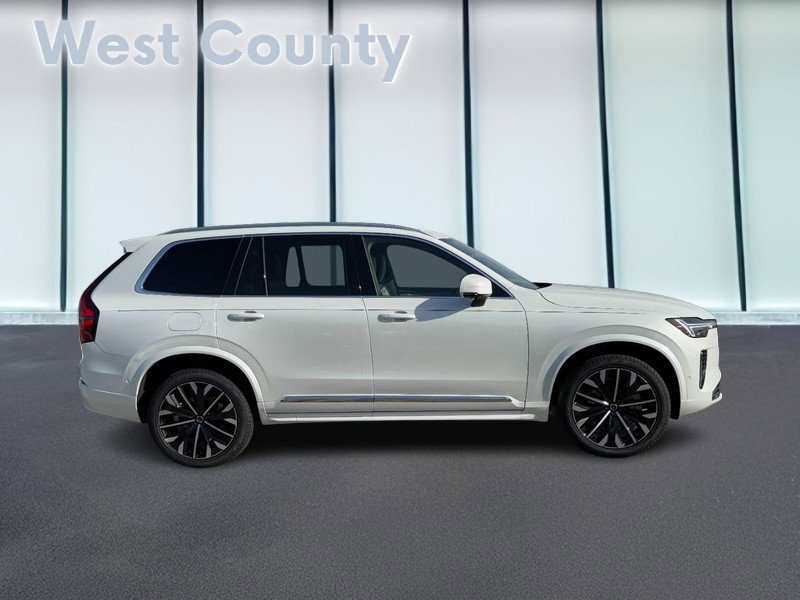 New 2026 Volvo XC90 B5 Plus w/ Protection Package image 2
