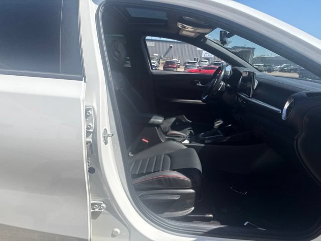 Used 2023 Kia Forte GT w/ GT2 Package FWD image 18