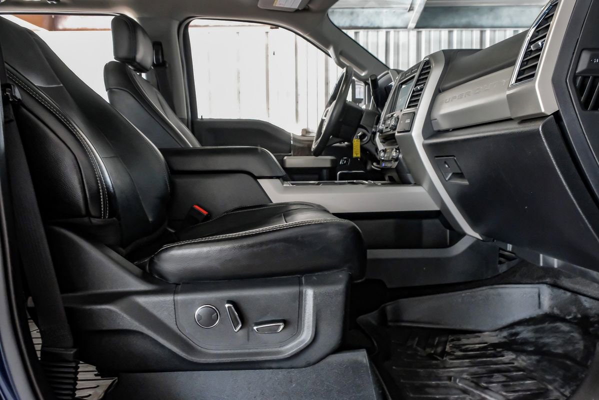 Used 2018 Ford F250 Lariat w/ Chrome Package AWD/4WD image 32