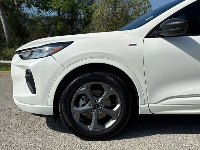 Used 2024 Ford Escape ST-Line w/ Tech Pack #1 image 5