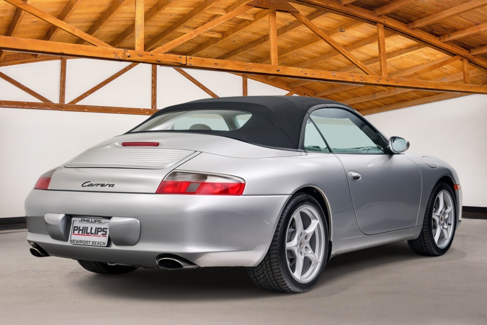 Used 2003 Porsche 911 Carrera RWD image 6