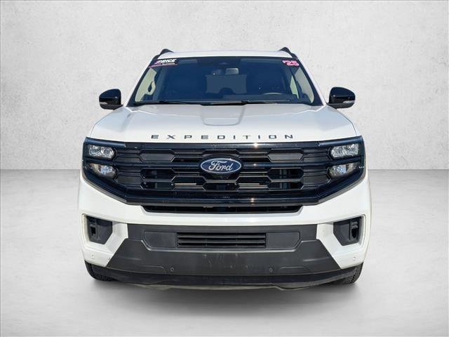 Used 2025 Ford Expedition Max Active image 2
